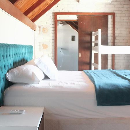 Brava Point Pousada E Hostel Itajaí Екстериор снимка